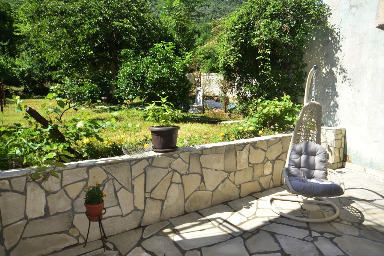 A Hundred Olive Trees Apartments Kotor Extérieur photo